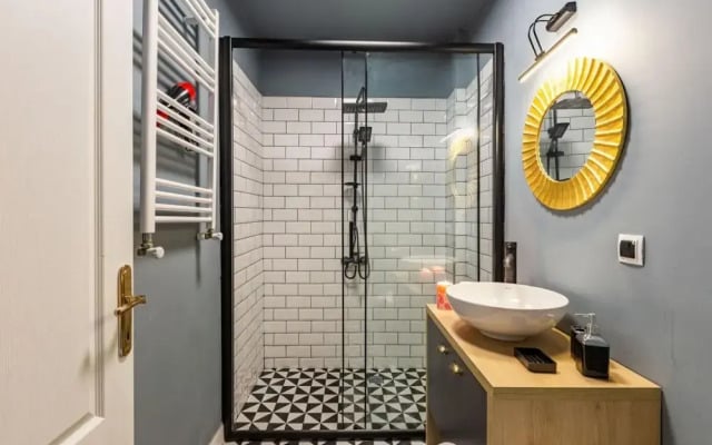 Missafir Impressive Flat in the Heart of Cihangir