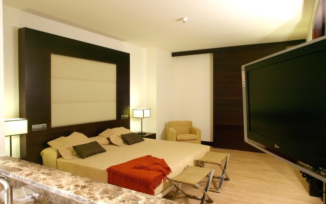 Eurostars i-Hotel