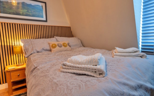 Apartment in Matlock Near Peak District Trails