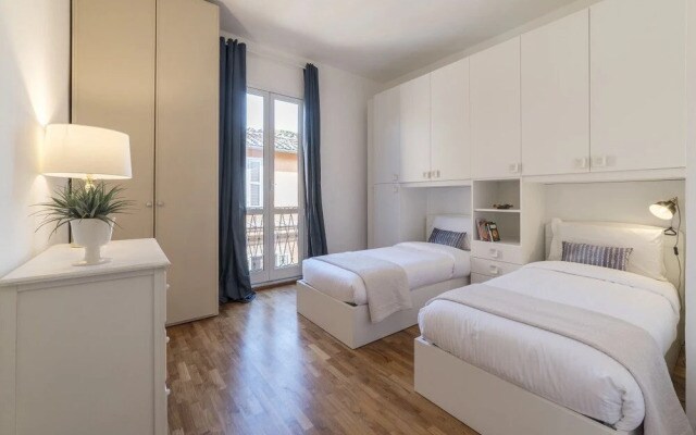 Great Terrace Flat a few Steps From Spanish Steps