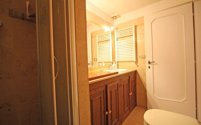 Travel & Stay - Chiavari