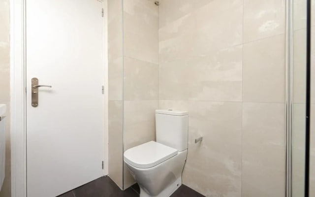Las Encinas Design Apartment in Conde Orgaz Area - Madrid