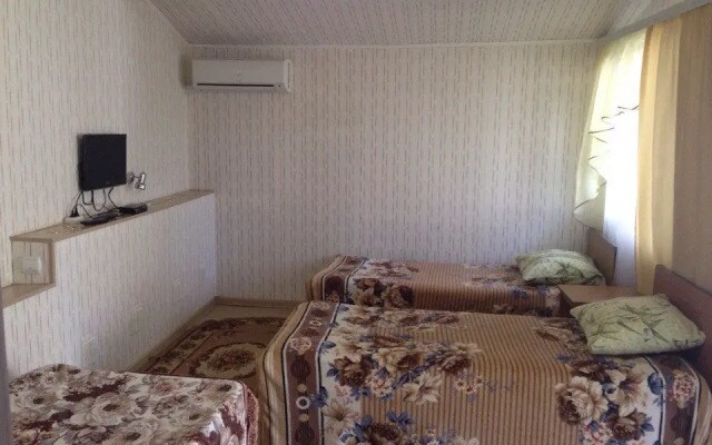 Astrahanskaya 26 Guest House