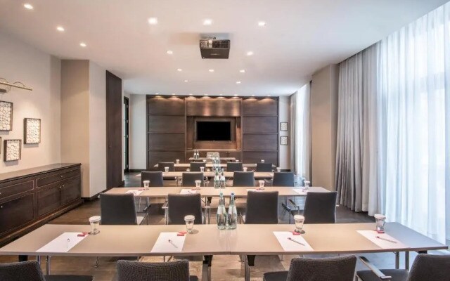 Отель The Posthouse Berlin Potsdamer Platz — Leonardo Limited Edition