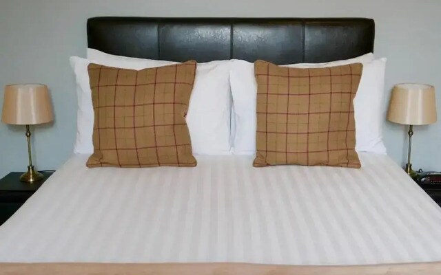 Alcuin Lodge