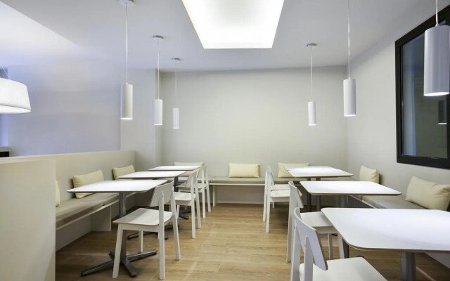 Ola Living Diagonal Apartments Barcelona