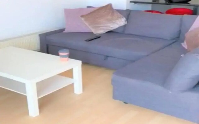 Two Bedroom Balcony Apartment Liverpool