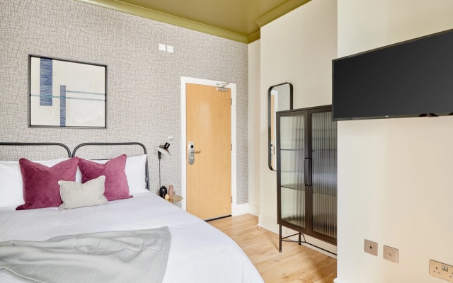 Camden Road Hotel