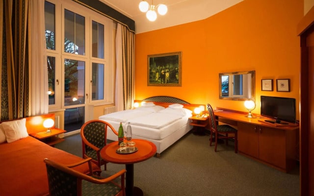 B&B Villa Hotel