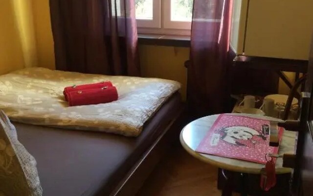 mika rooms - 22 Korotynskiego Street