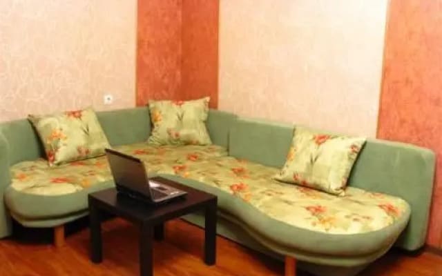 Apartment on Zipovskoy 5