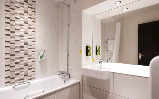 Premier Inn Liverpool Lime Street