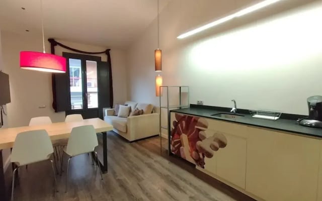 Montserrat Apartments by gaiarooms