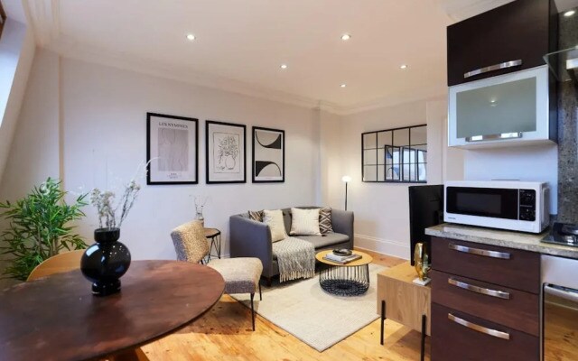 The Butterfield Green Spacious 1bdr Flat
