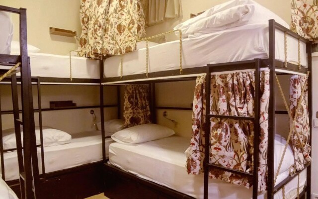 Stanpoli Hotel