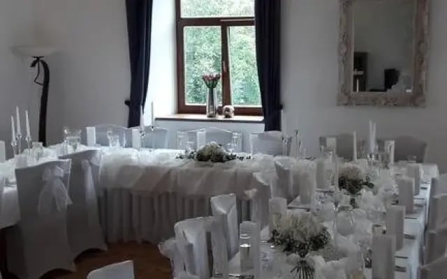 Zámecký Hotel U Rajských