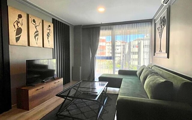 On4 Rooms & Suites
