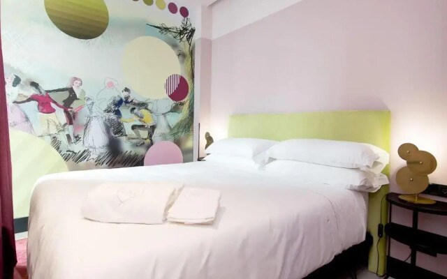 Amor de Dios 17 Luxury Suites