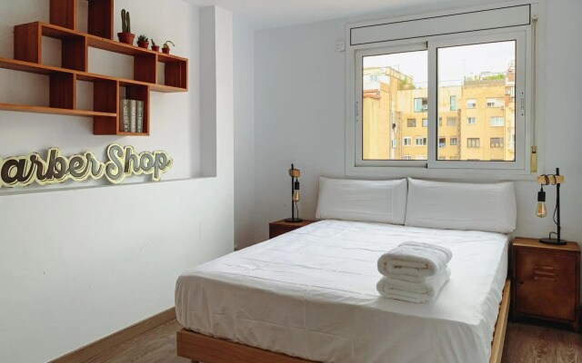 Incredible 2BR Penthouse with Urban Rooftop Garden