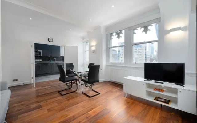 Beautiful London Flat FS3