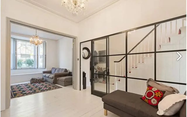 4 Bedroom Town House in Shepherd’s Bush