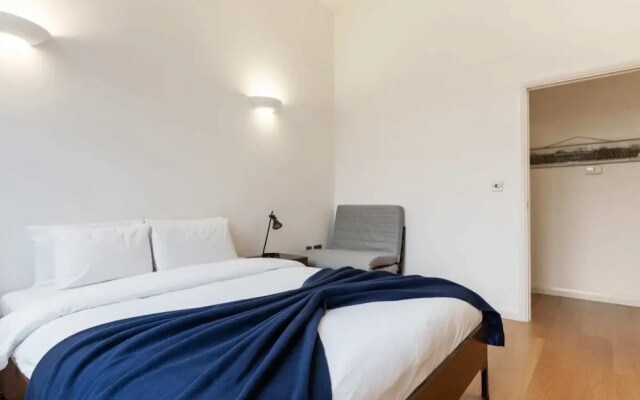 Beautiful 1 Bedroom Apartment in Shepherd's Bush