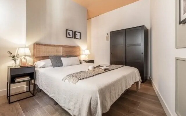 Orusco - 2 Bedrooms in Chamber