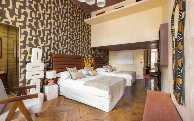 Exclusive Hotels
