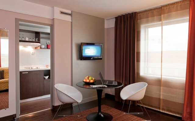 Mercure Paris La Défense Grande Arche