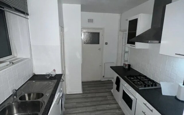 a two Bedroom Cosy Hideaway Based in Greenwich