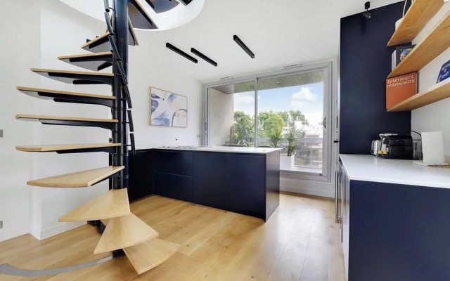 Exclusive Apt w/ Rooftop -2bd/4p Porte D'auteuil