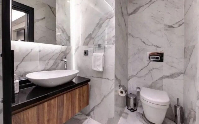 Room-luxury Suite Hotel Room