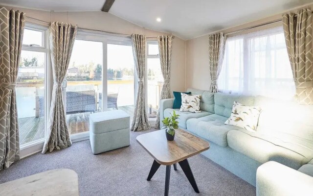 Host Stay Serenity