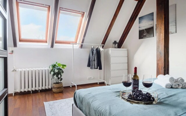 Lumina 2-level charming apart