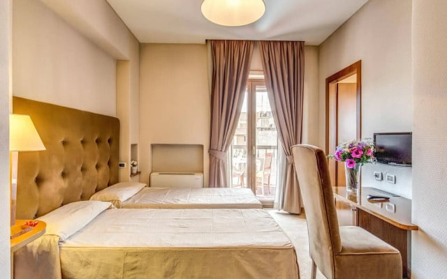 Farnesina Hotel