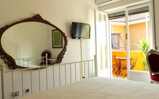 Riverside Suite