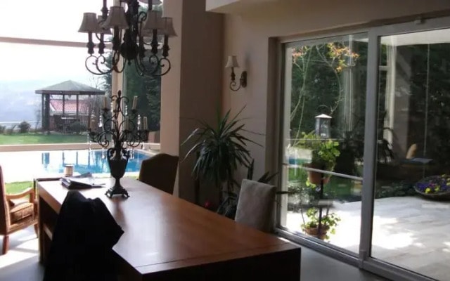 Zekeriyakoy Villa Nur