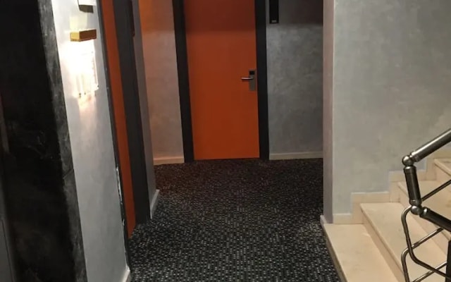 Отель Acar Suite