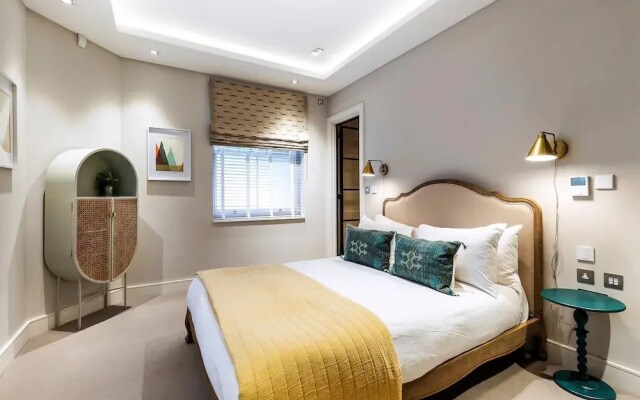 Pepys House: A Modern Touch of History