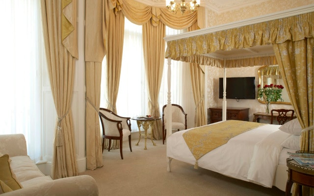 Park International Hotel