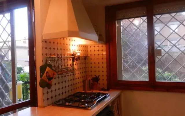 Lucys Holiday House