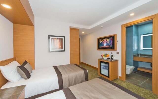 Bisetun Hotel