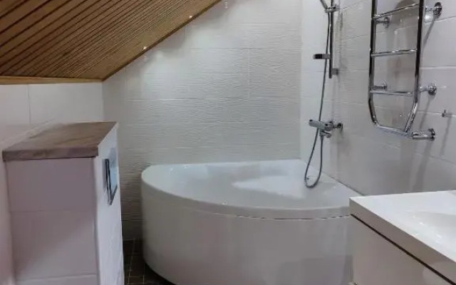 Arctic circle private 2nd floor suite and balcony
