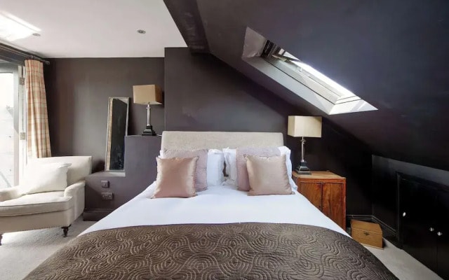 Stunning 3 bed Home With Garden - Wandsworth