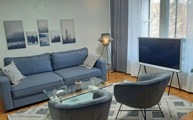 Apartment Puijo with garage