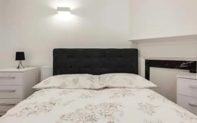 Fleet Street Apartment 1