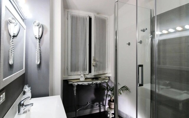 Caroline Rooms Rome