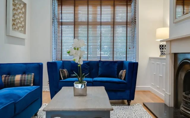 Heavenly Hammersmith Home by the River Thames