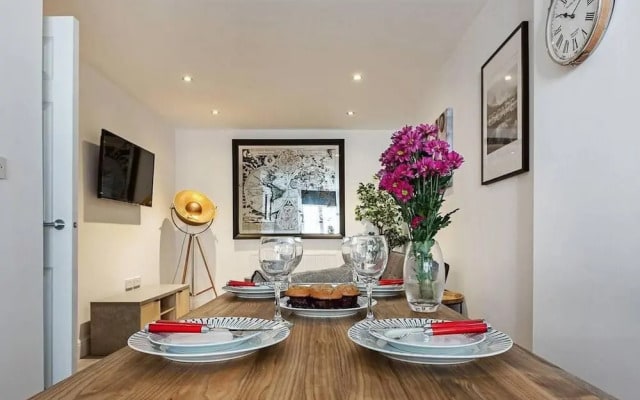 Host Stay Slater Street Apartments