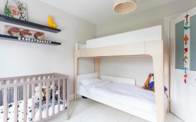 Ardilaun Road by onefinestay